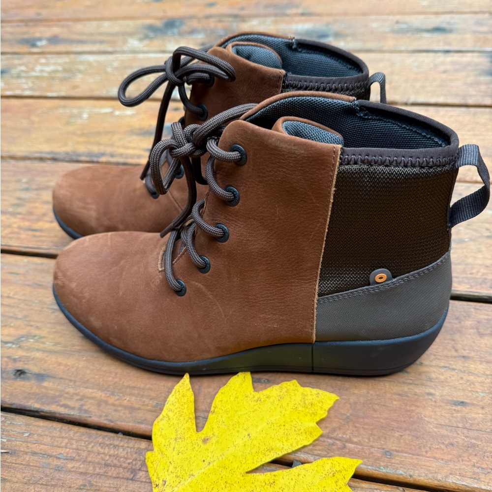 Bogs Vista Rugged Lace Boots
